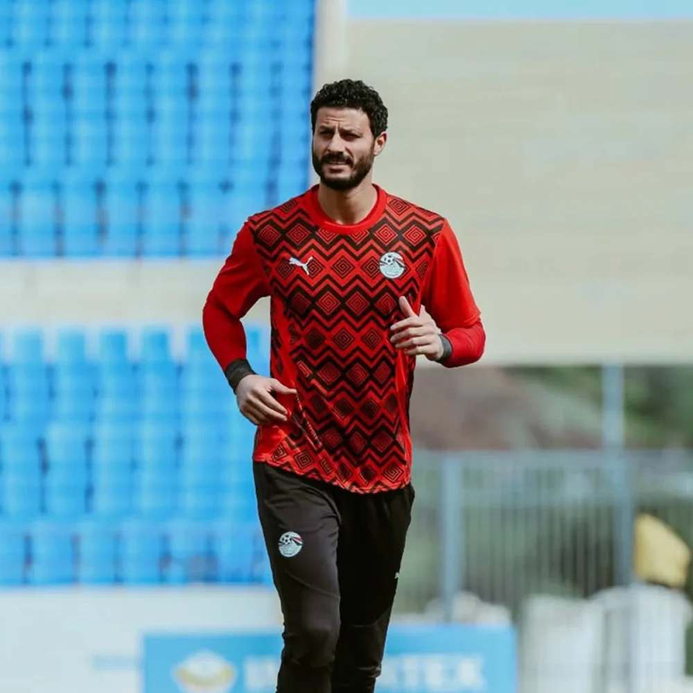 Maillot d'entraînement rouge&noir graphique Égypte 24/25