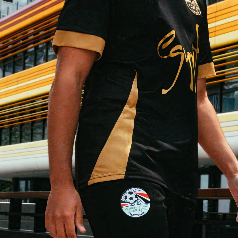 maillot-dore-1 Maillot concept noir « Visit Egypt »