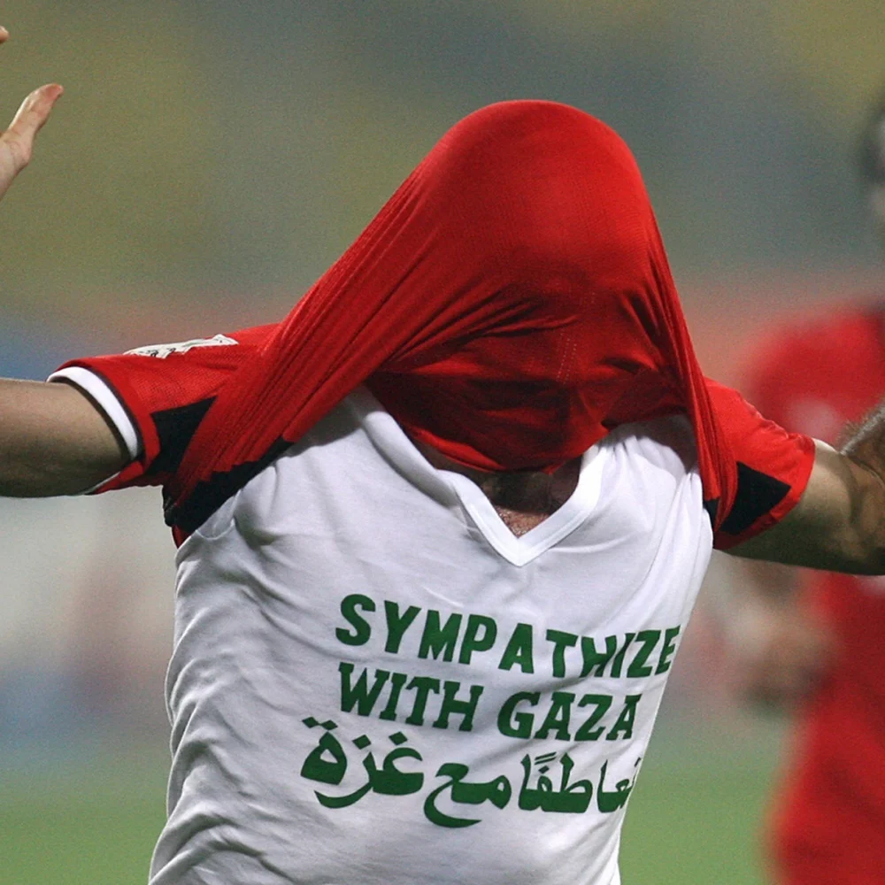 T-shirt blanc manche longue "Sympathize with Gaza"