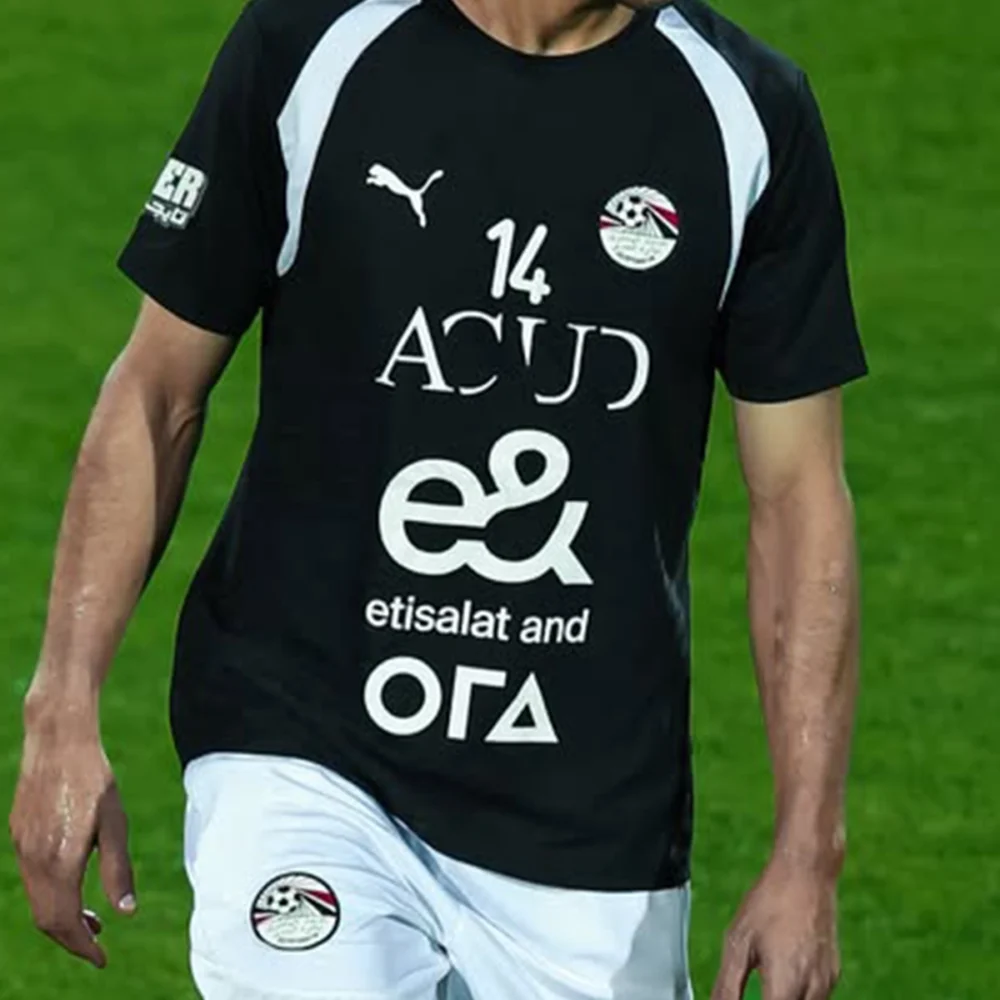 ttbw5 Maillot d'entraînement pro graphique noir/blanc Égypte 26/27